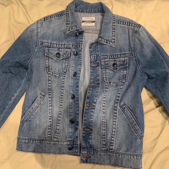 Blue Jean Jacket - Picture 1 of 3